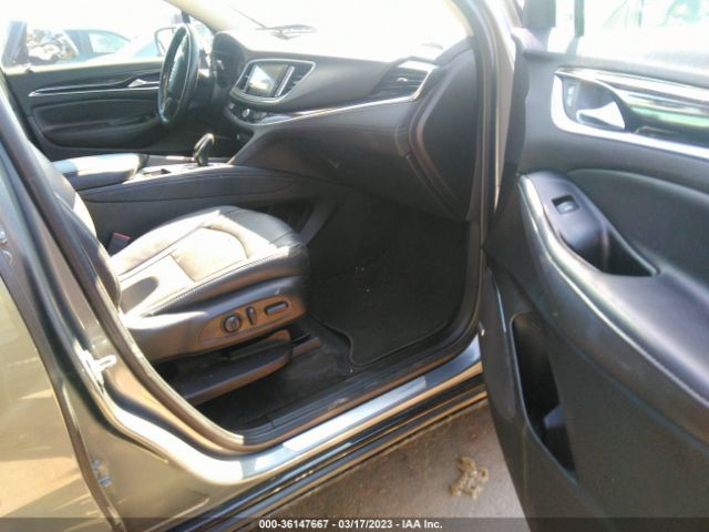 5GAEVCKW8KJ207471 Buick Enclave Avenir