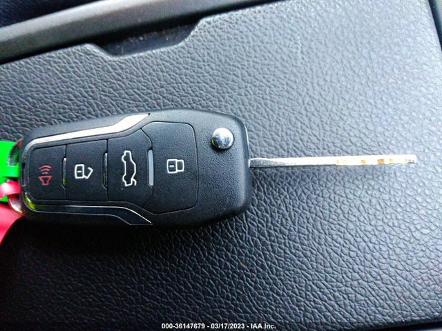 Ford Mustang V6 2014 1ZVBP8AM4E5270439 Image 3