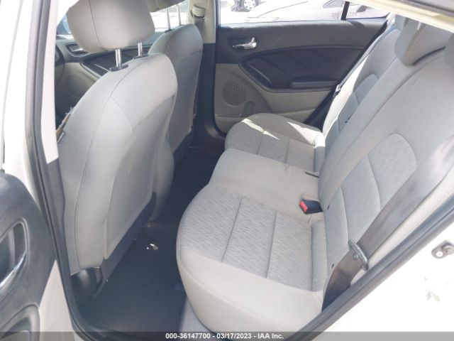 KNAFK4A68F5400573 KIA FORTE LX