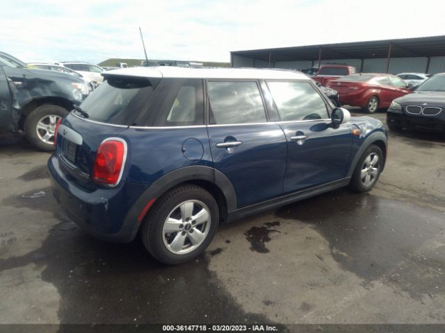 WMWXS5C59FT832017 Mini COOPER HARDTOP 4 DOOR