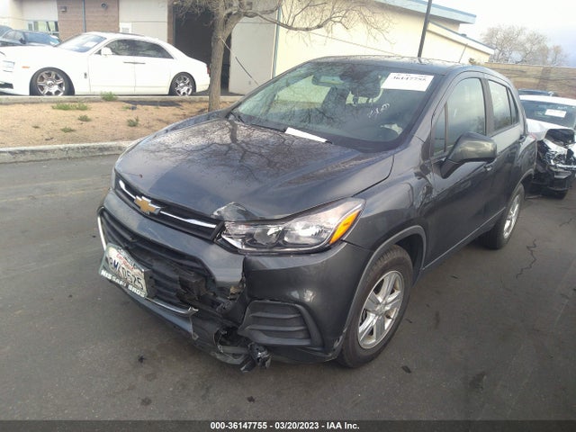 Chevrolet TRAX LS 2019 3GNCJKSB8KL296192 Image 2