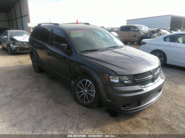 2018 3C4PDCAB5JT496390 main image