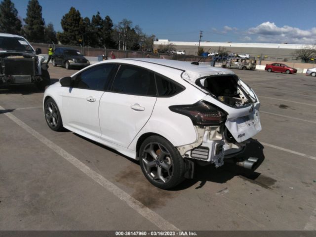 1FADP3L91JL233528 Ford FOCUS ST
