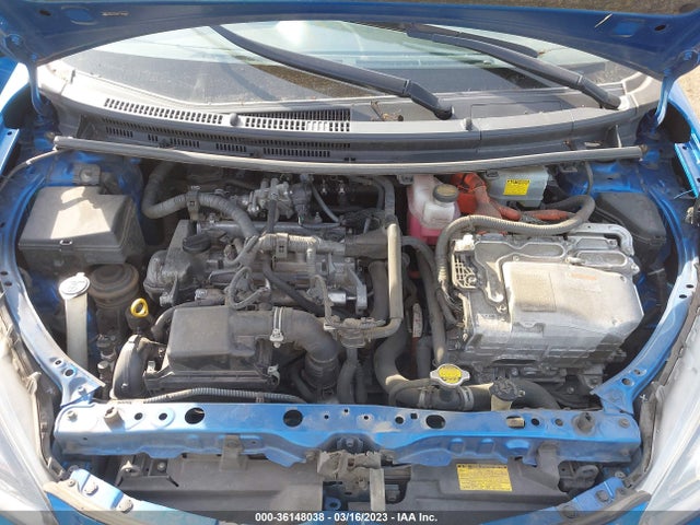 Toyota Prius C One/two/three/four 2015 JTDKDTB34F1585691 Image 11