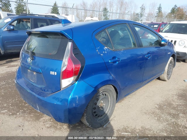Toyota Prius C One/two/three/four 2015 JTDKDTB34F1585691 Image 5