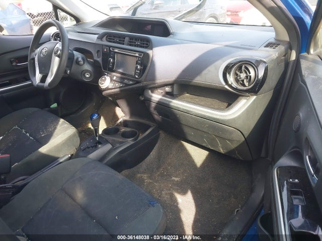 Toyota Prius C One/two/three/four 2015 JTDKDTB34F1585691 Image 6