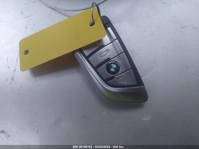 BMW 5 Series 530e 2022 аукцион фото