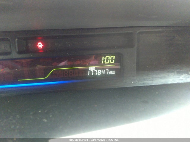 Toyota Prius V Two/five/three/four 2015 JTDZN3EU1FJ030312 Image 8