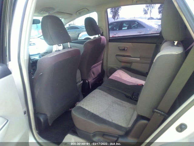 Toyota Prius V Two/five/three/four 2015 JTDZN3EU1FJ030312 Image 9