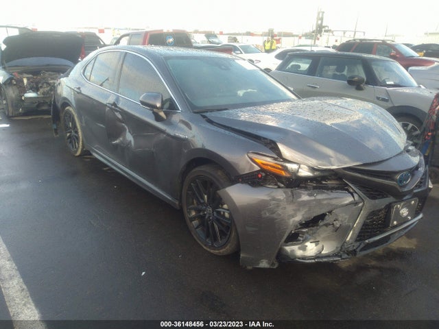 2021 Toyota Camry, VIN: 4T1K31AK8MU030878