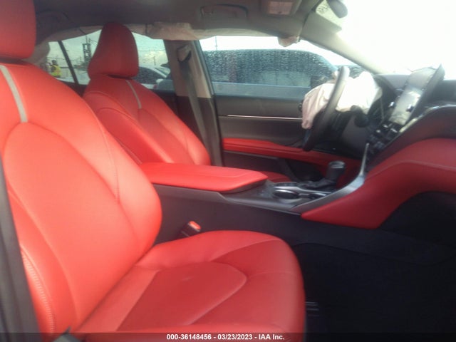 2021 Toyota Camry, VIN: 4T1K31AK8MU030878