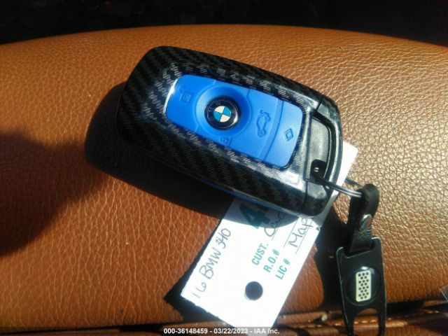 WBA8B7G52GNT14623 BMW 3 Series 340i Xdrive