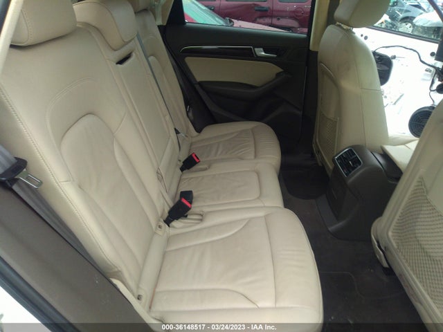 WA1LFAFP8EA121778 Audi Q5 Premium Plus