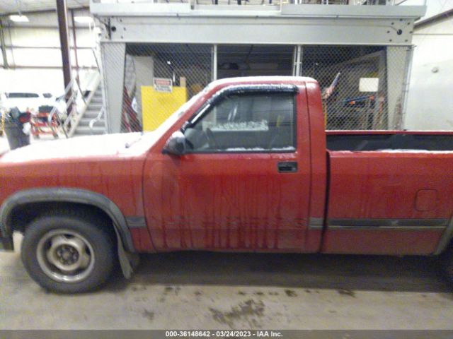 1B7FL26Y7MS353100 Dodge Dakota