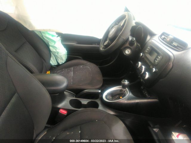 KNDJN2A22F7233685 KIA Soul Base