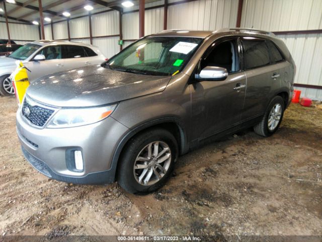 5XYKT3A65EG449261 KIA SORENTO LX