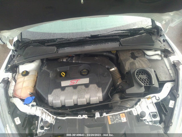 Ford FOCUS ST 2017 1FADP3L90HL314188 Image 11