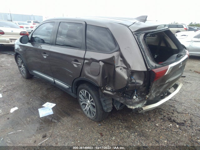 JA4AD3A31HZ058400 Mitsubishi Outlander Se/sel