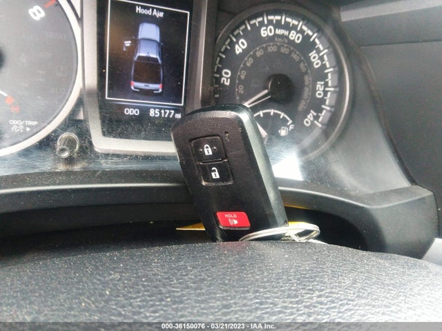 2018 Toyota Tacoma, VIN: 3TMCZ5AN5JM179113