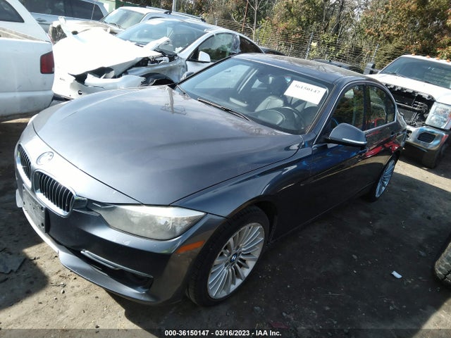 BMW 3 Series 328i 2013 WBA3A5C54DJ460810 Image 2