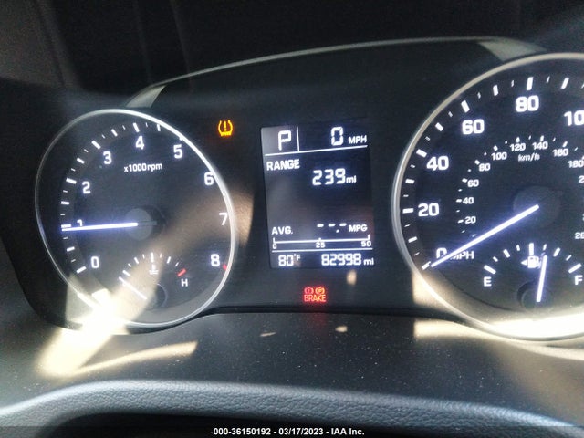 2017 HYUNDAI ELANTRA SE VIN: 5NPD84LF7HH197393