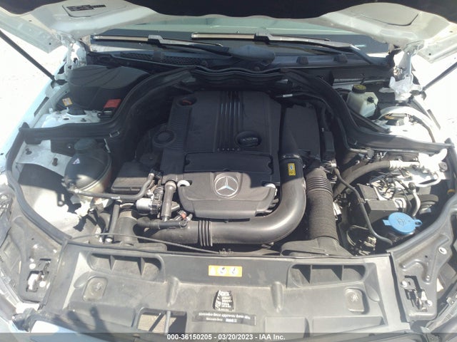 2015 Mercedes-Benz C-Class, VIN: WDDGJ4HB9FG415915