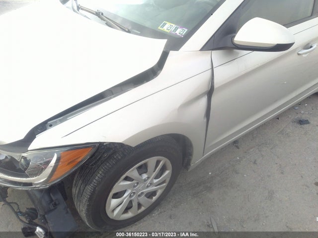 Hyundai ELANTRA SE 2017 5NPD74LF5HH065574 Image 3