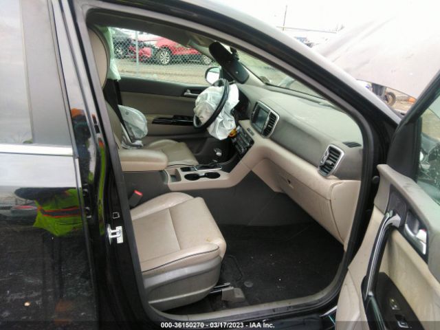 KNDPNCAC9J7387831 KIA Sportage Ex