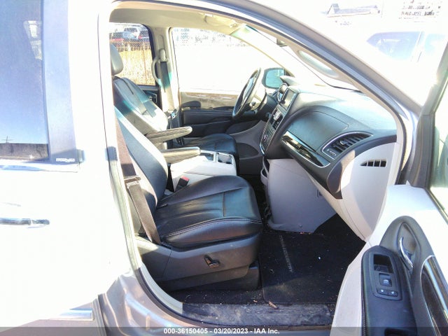 2C4RC1CG1ER133327 Chrysler Town & Country Touring-l