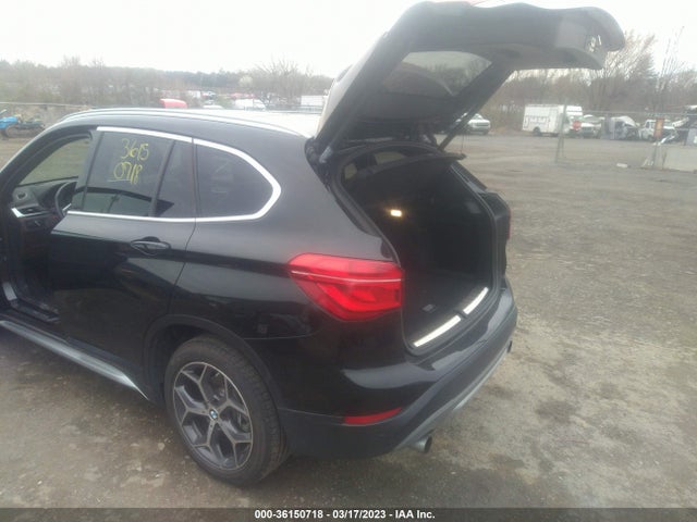 2017 BMW X1, VIN: WBXHT3C32H5F80406
