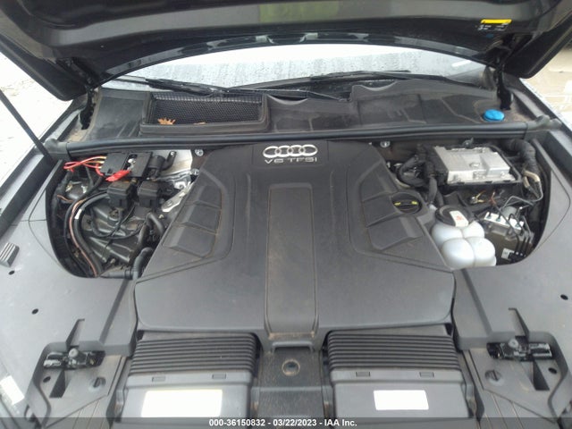 WA1VAAF77JD035586 Audi Q7 Prestige
