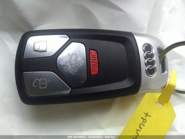 WA1VAAF77JD035586 Audi Q7 Prestige