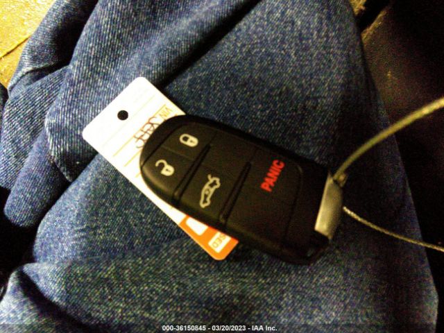 1C3CCCAB3FN724416 Chrysler 200 Limited