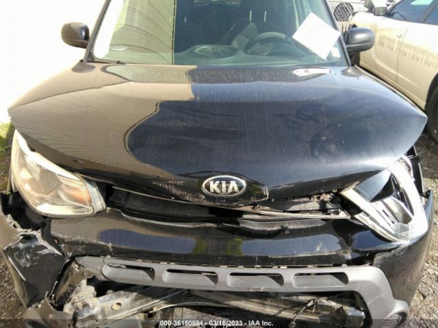 KNDJN2A27E7063841 KIA Soul Base