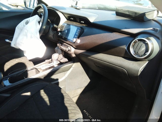 2021 NISSAN KICKS SV VIN: 3N1CP5CV1ML500127