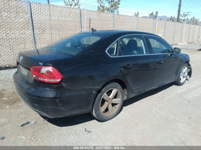 1VWAT7A3XEC036519 Volkswagen Passat Wolfsburg Ed