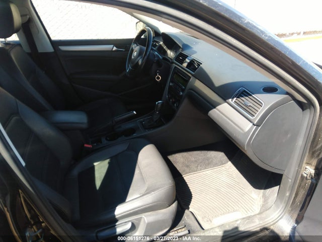 1VWAT7A3XEC036519 Volkswagen Passat Wolfsburg Ed