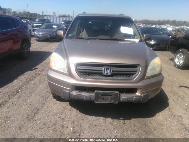 2004 HONDA PILOT EX VIN: 2HKYF184X4H621138