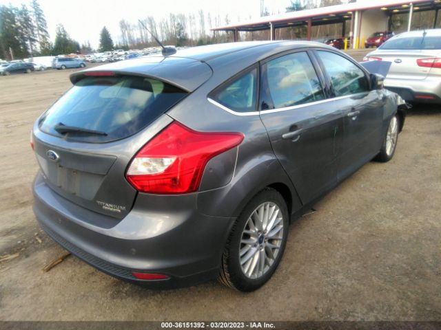 1FADP3N21EL422444 Ford Focus Titanium