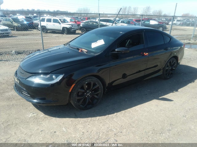 Chrysler 200 S 2015 1C3CCCBB7FN697803 Image 2
