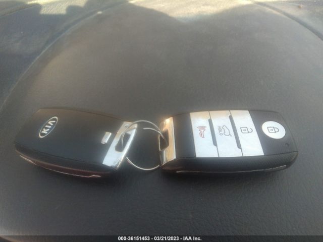 5XYKU4A77FG570659 KIA SORENTO EX