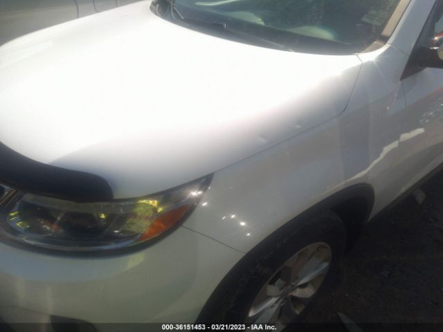 5XYKU4A77FG570659 KIA SORENTO EX