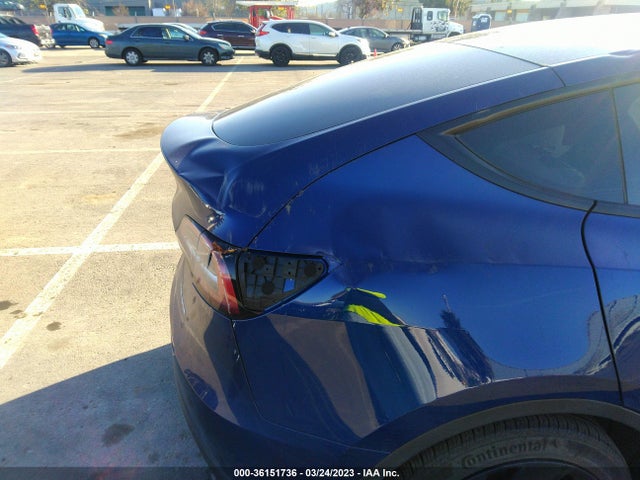 Tesla Model Y Long Range 2022 7SAYGAEE2NF349326 Image 6
