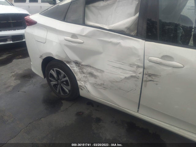 Toyota Prius Prime Plus/premium/advanced 2018 JTDKARFP1J3083730 Image 4