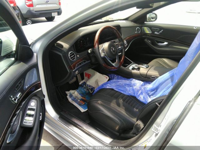 WDDUG8DB2JA414678 Mercedes-Benz S-class S 560