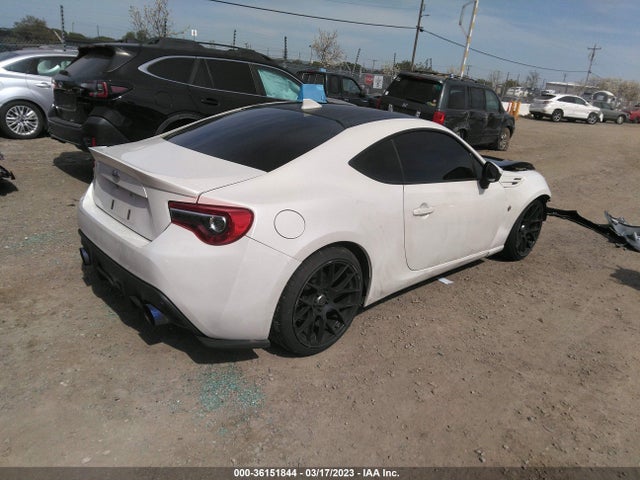 Toyota 86 2017 JF1ZNAA16H9702732 Image 6