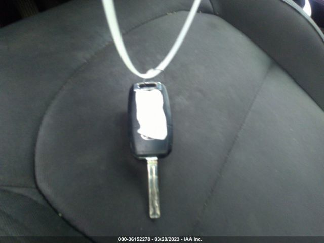 KNDJN2A24F7775631 KIA Soul Base