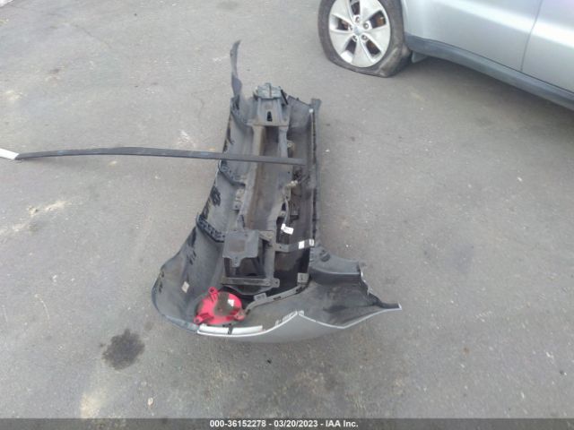 KNDJN2A24F7775631 KIA Soul Base