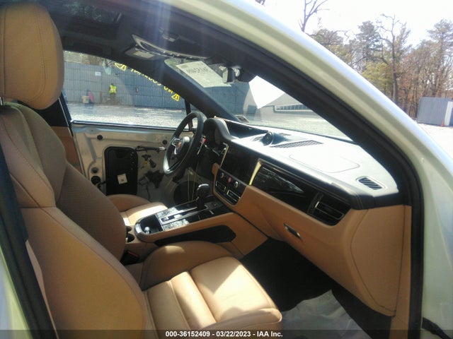 2022 Porsche Macan, VIN: WP1AA2A51NLB06081