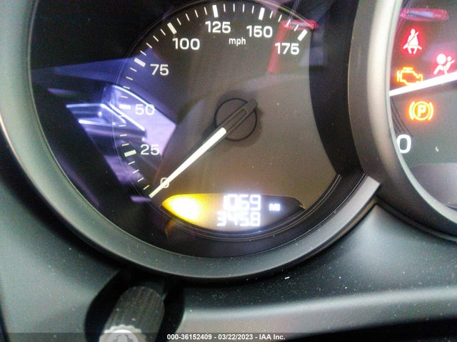 2022 Porsche Macan, VIN: WP1AA2A51NLB06081